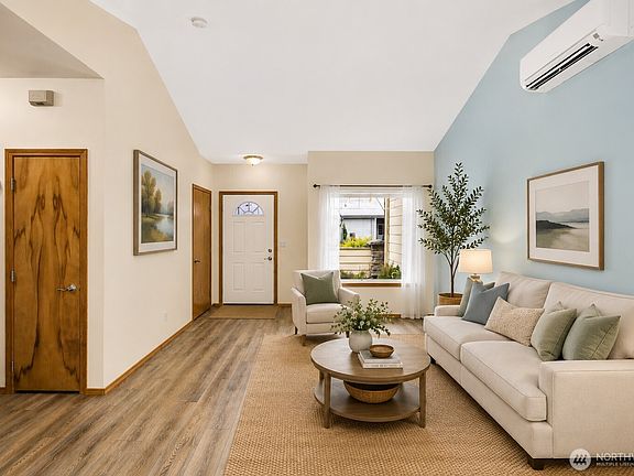 2nd image of 1772 Compass Boulevard #22