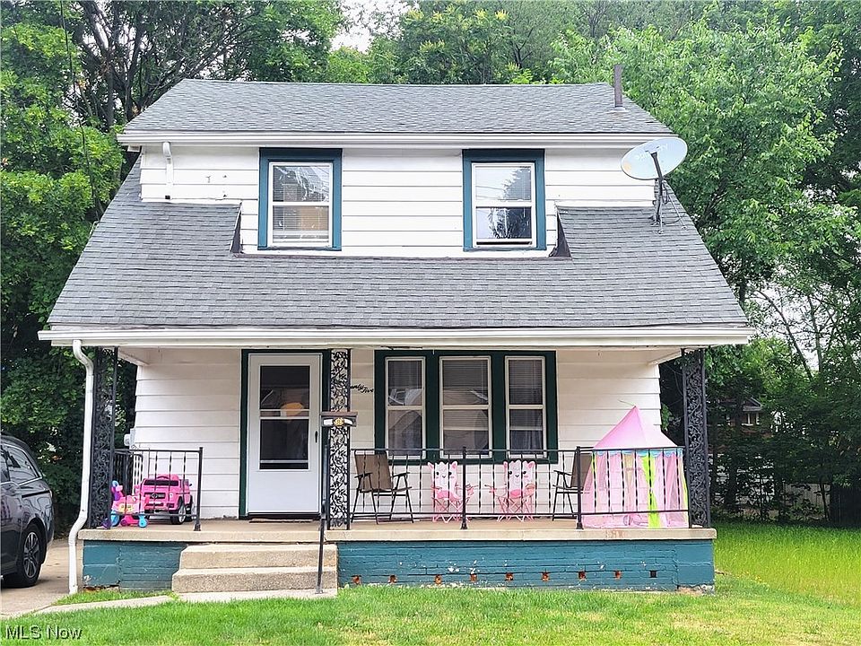 1st image of 725 Corley St