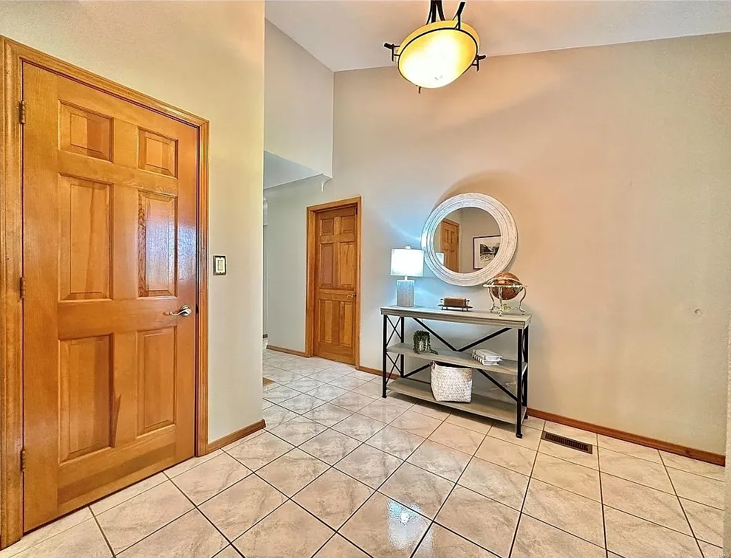 3 bed, 2944 sqft, $2,900 — Photo 4
