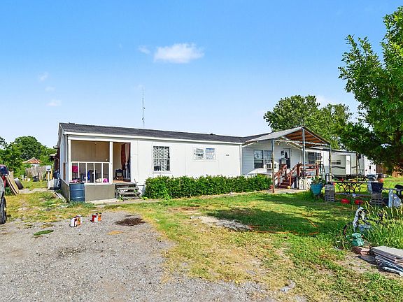 2nd image of 2975 Aspen Ct