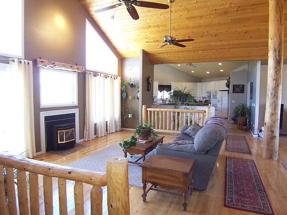 5th image of 800 Edie Ln