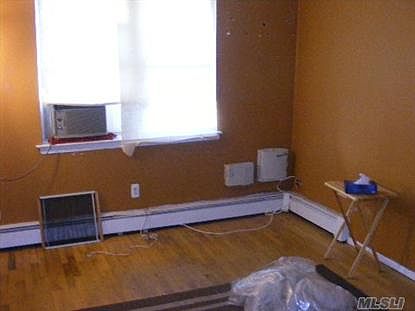 3rd image of 1690 Grand Ave