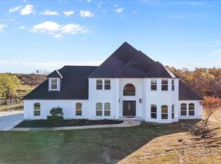 6101 Pecan Meadow Dr, Fort Worth, TX 76140