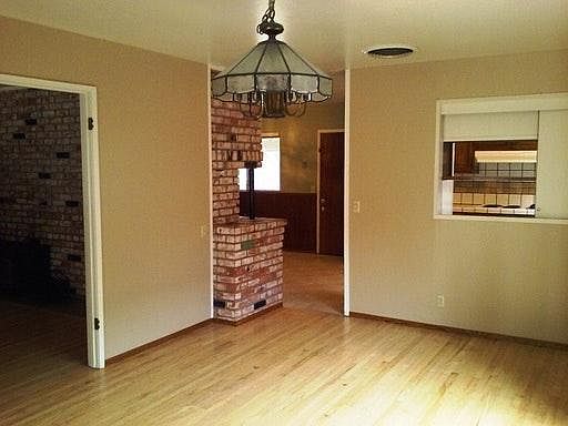 2nd image of 6589 Tam Oshanter Dr