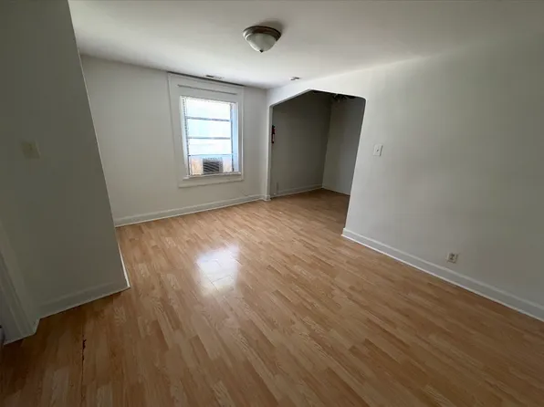 2123 N College Ave APT 4, Indianapolis, IN 46202