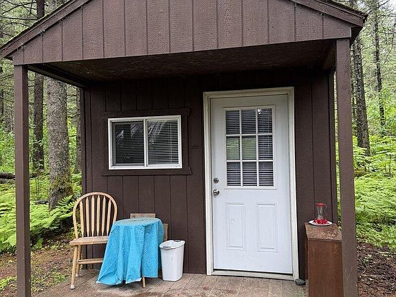 3rd image of 13975 Beach Dr