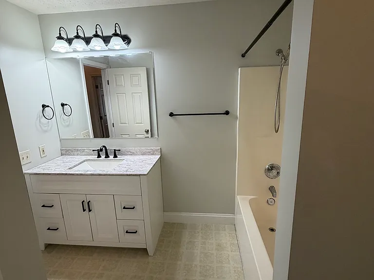 4228 River Ridge Dr — Photo 8