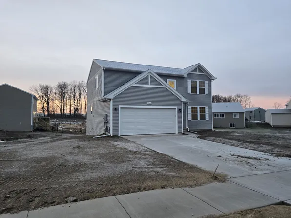 5544 Mammoth Dr, Caledonia, MI 49316