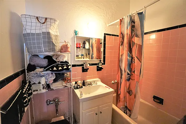 Rented by Best Apartments North Inc | media 4