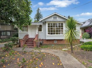 137 La Goma St, Mill Valley, CA 94941