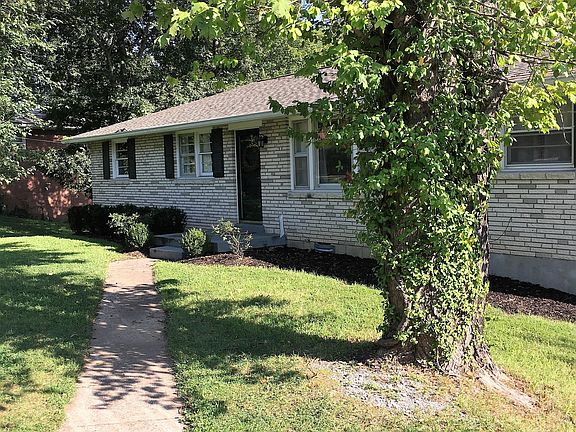 2nd image of 501 Northcrest Dr