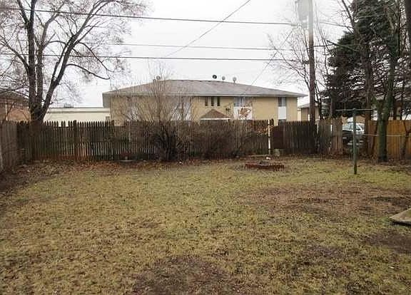 4th image of 1612 Barton Blvd