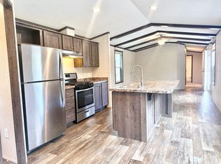 593 Bonny Eagle Rd, Standish, ME 04084