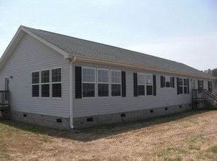 725 Maple Ave, Dunn, NC 28334