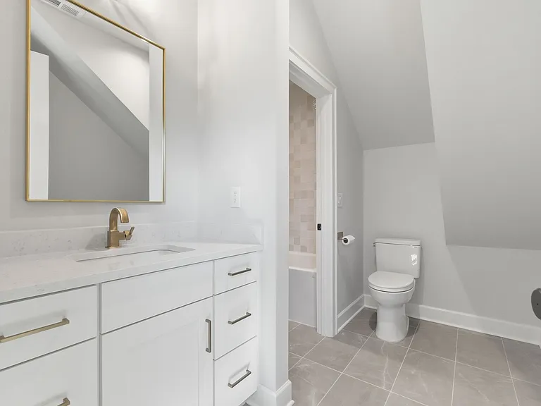 2704 Westwood Ave — Photo 43
