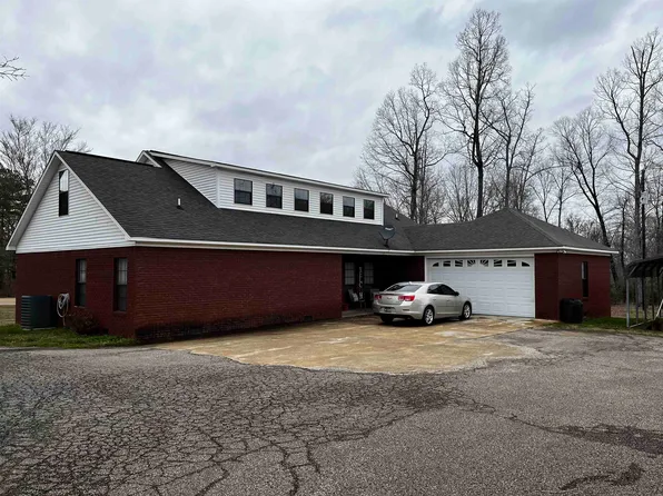 4308 45th Hwy S, Selmer, TN 38375
