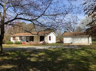 300 Brushy Rd, Batesville, AR 72501