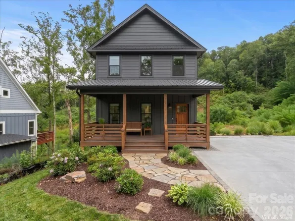 12 Weaver Hill Rd, Asheville, NC 28805