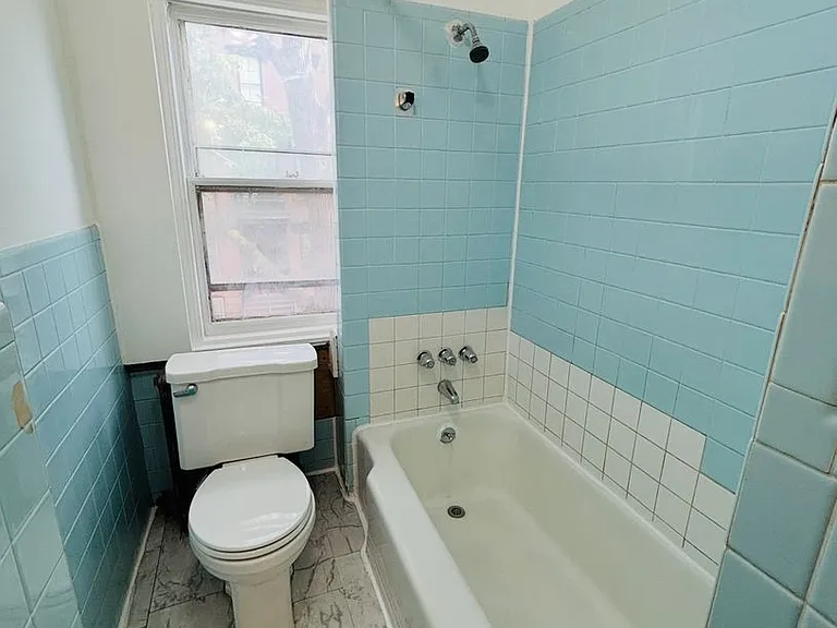 38 Willett St #2 — Photo 12