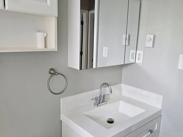 214 S Ingalls St #6 — Photo 9