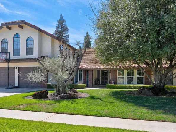 805 E Kelso Ave, Fresno, CA 93720