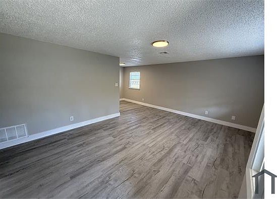 2nd image of 703 S 8th Ave #4A