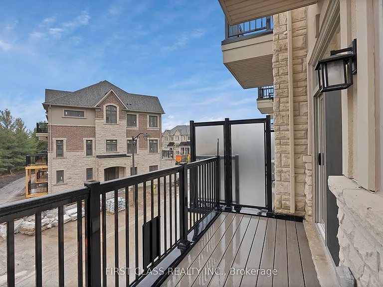 4289 Major Mackenzie Dr — Photo 17