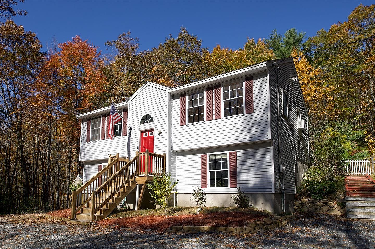 29 Green Road, Raymond, NH 03077 | Zillow
