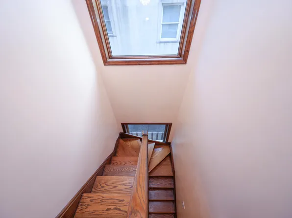 2568 East 2nd Street image 30 of 41