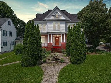142 E Haverhill St Lawrence MA | Zillow
