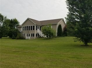 2404 Country Estates Rd, Penn Yan, NY 14527