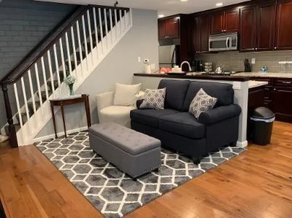 380 N 1st St APT 3, Campbell, CA 95008