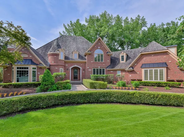 3009 Glen Eagles Ct, Saint Charles, IL 60174