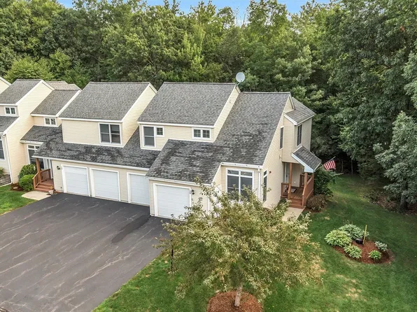 26 Coles Way, Atkinson, NH 03811