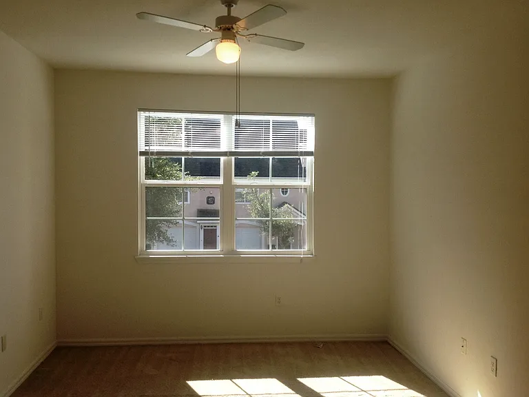 6663 Queens Borough Ave #57-207 — Photo 17