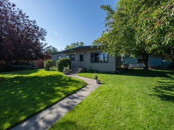 1226 Stampede Ave, Cody, WY 82414