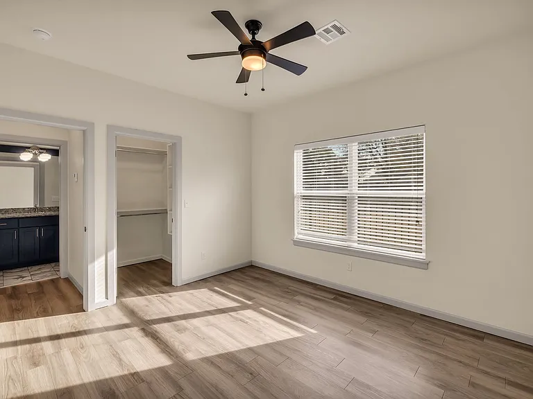 3503 E 21st St #3505 — Photo 14