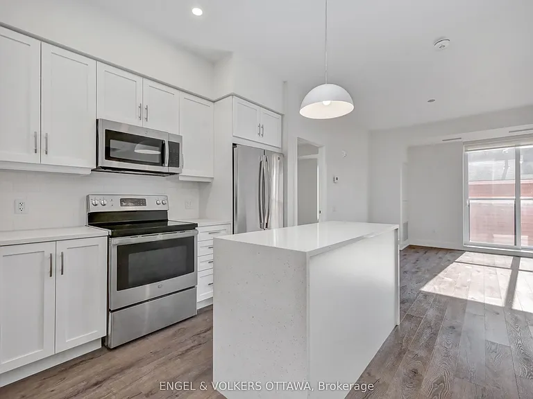 280 Crichton St #108 — Photo 17