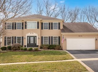 6516 Greene Rd, Woodridge, IL 60517