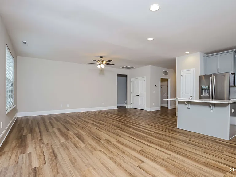 712 Spotted Owl Dr — Photo 5