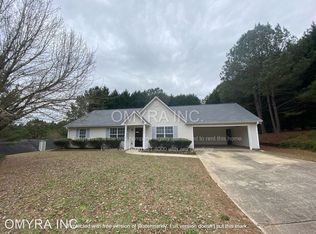 5910 Heavenwood Dr SE, Mableton, GA 30126