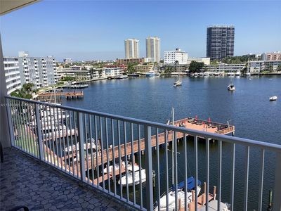 (Undisclosed Address), Hallandale, FL, 33009