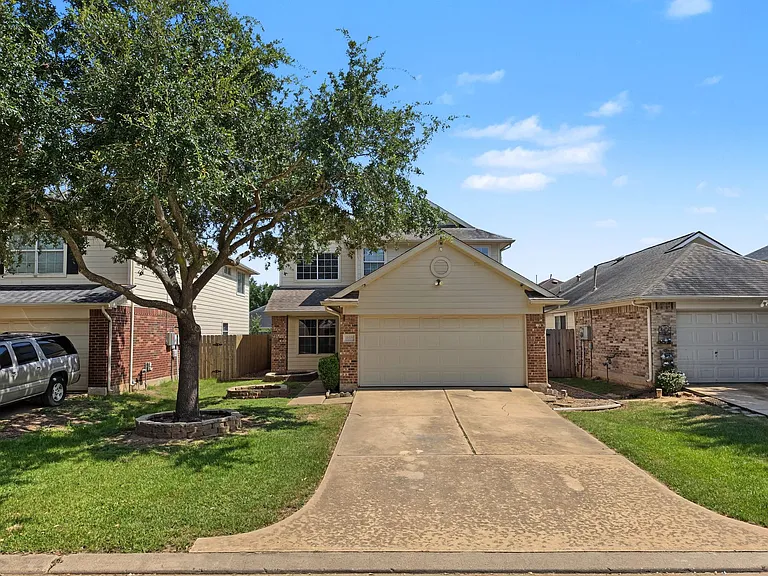 19323 Cypress Peak Ln — Photo 1