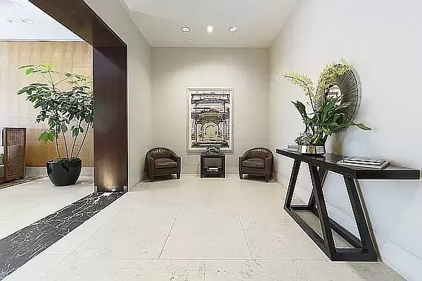 Rented by Park River | media 10