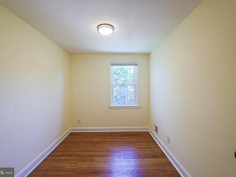 214 Overbrook Rd — Photo 11