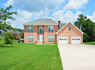 210 Windmill Ln, Georgetown, TN 37336