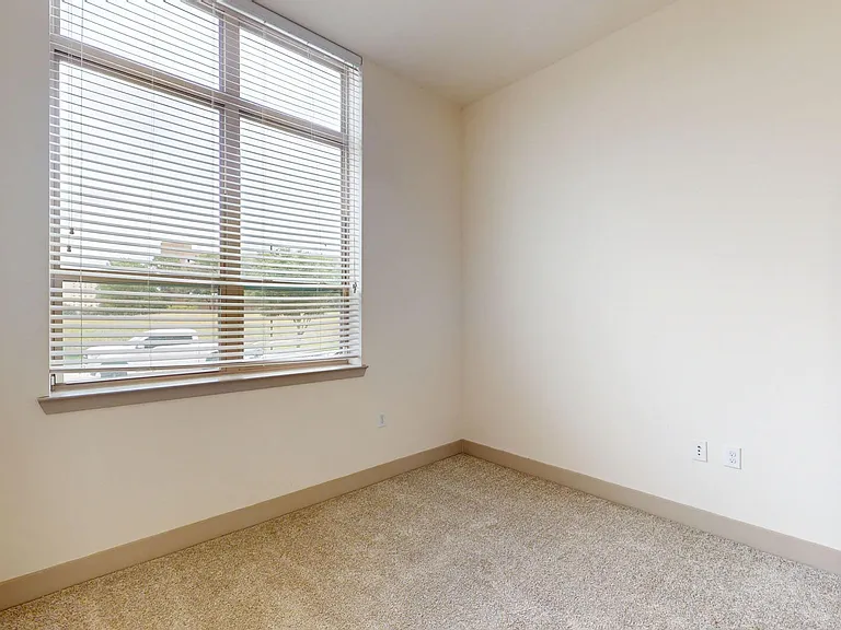 The Flats at Palisades — Photo 76