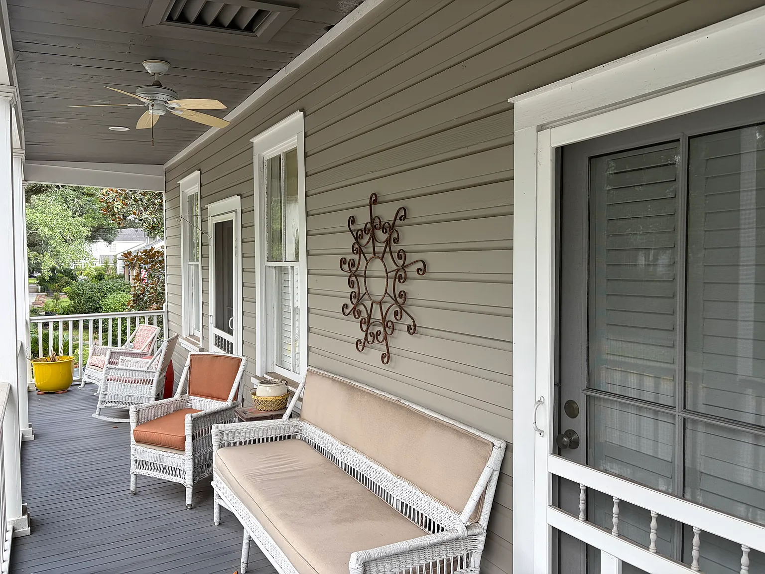 2 bed, 1245 sqft, $2,000 — Photo 3