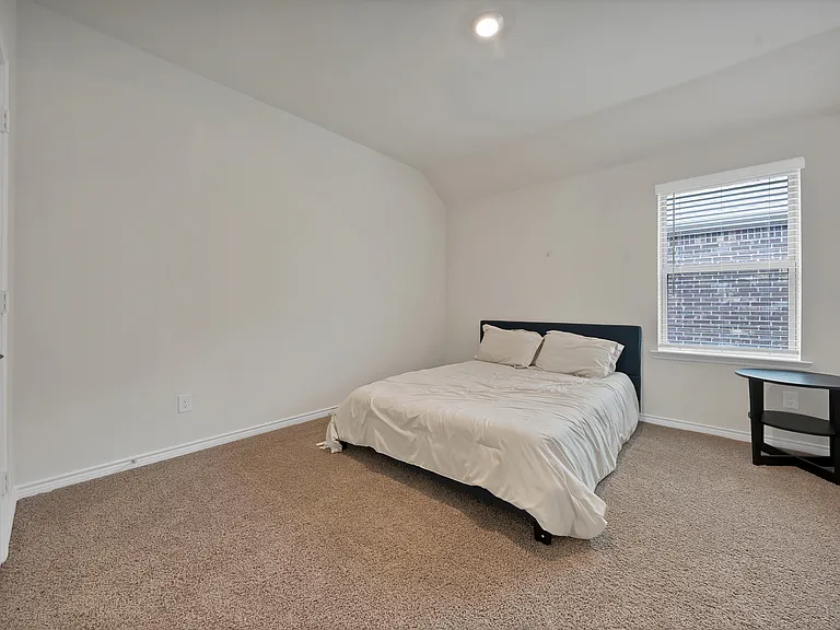 9720 Lariat Dr — Photo 20