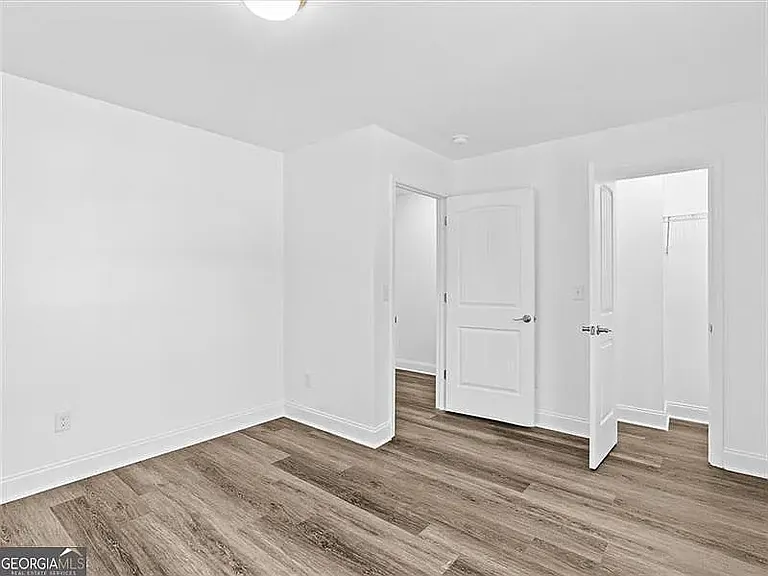 1410 Cleo Way #B — Photo 7
